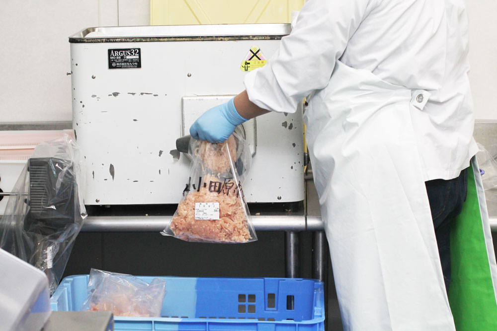 食品加工の様子